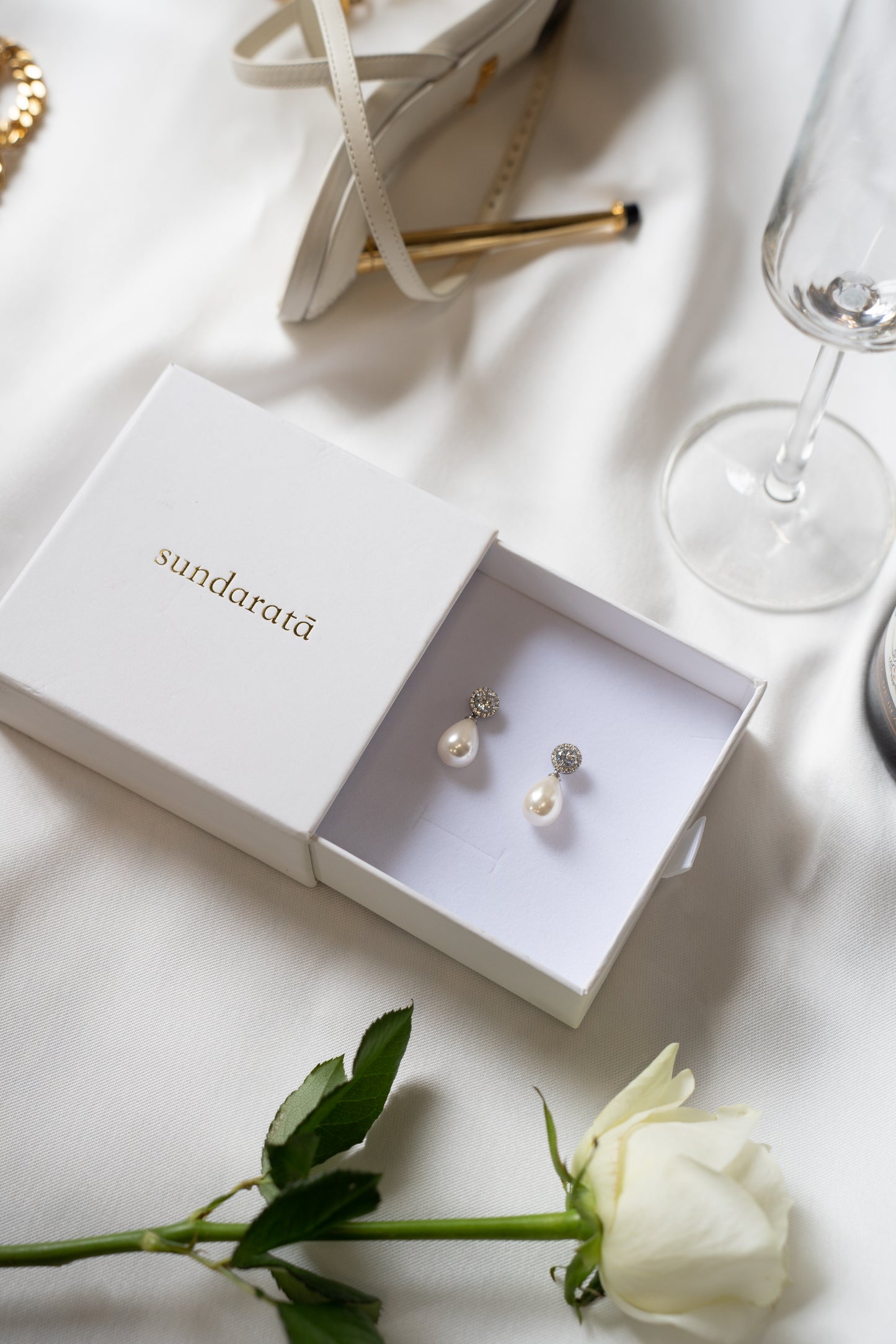 Mila Bridal Earrings