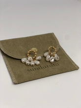 Load image into Gallery viewer, Zahra Earrings
