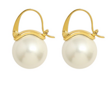 Load image into Gallery viewer, Yulita earrings
